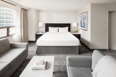 studio kitchenette room at chelsea hotel toronto